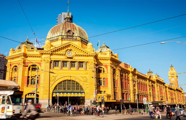 Flinders Street Railway Station
