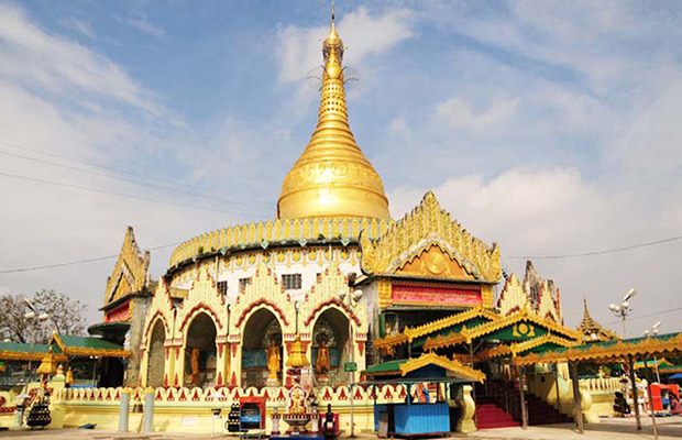 Kaba Aye Pagoda in Myanmar