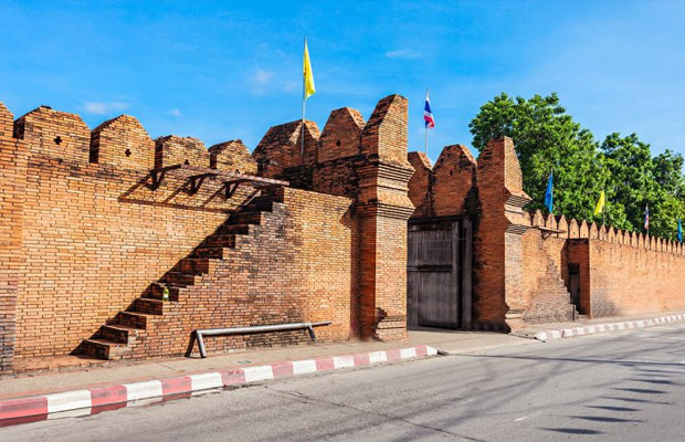 Tha Phae Gate