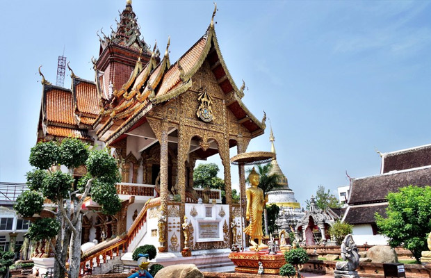 Wat Buppharam in Thailand