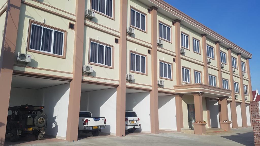 Narisay Hotel