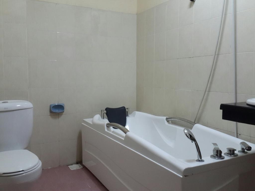 Dokchampa Hotel