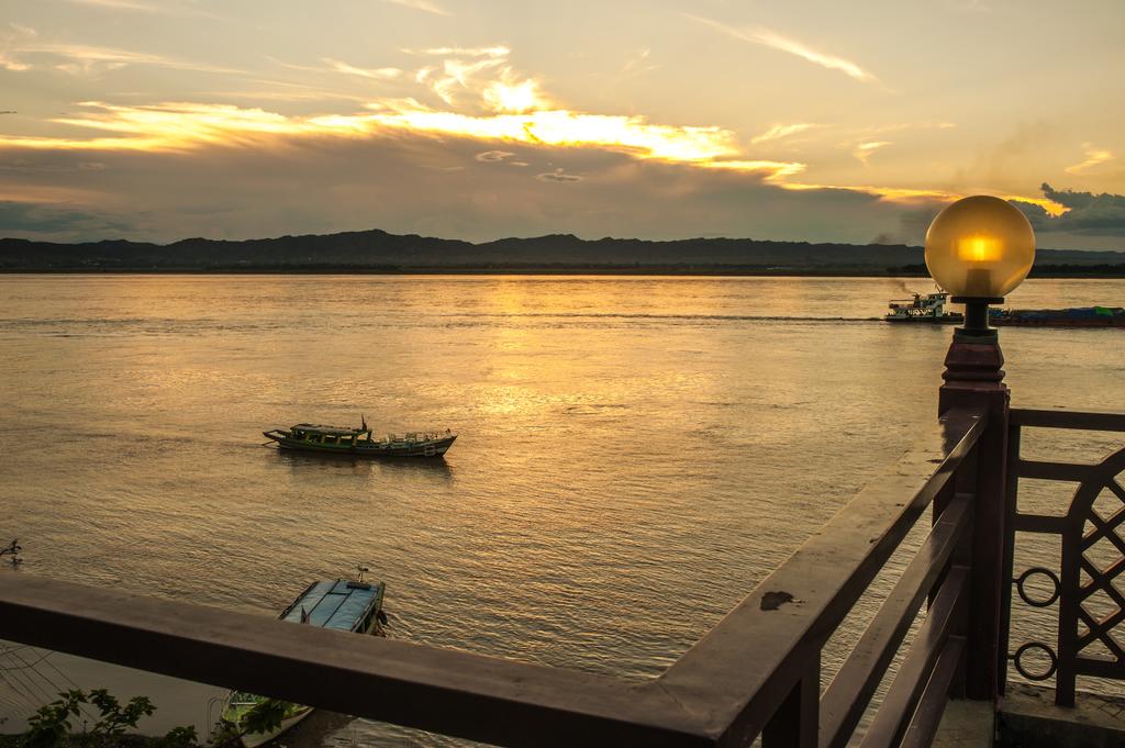 Aye Yar River View Resort