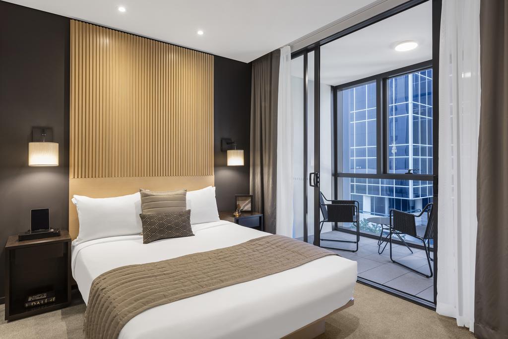 SKYE Hotel Suites Parramatta