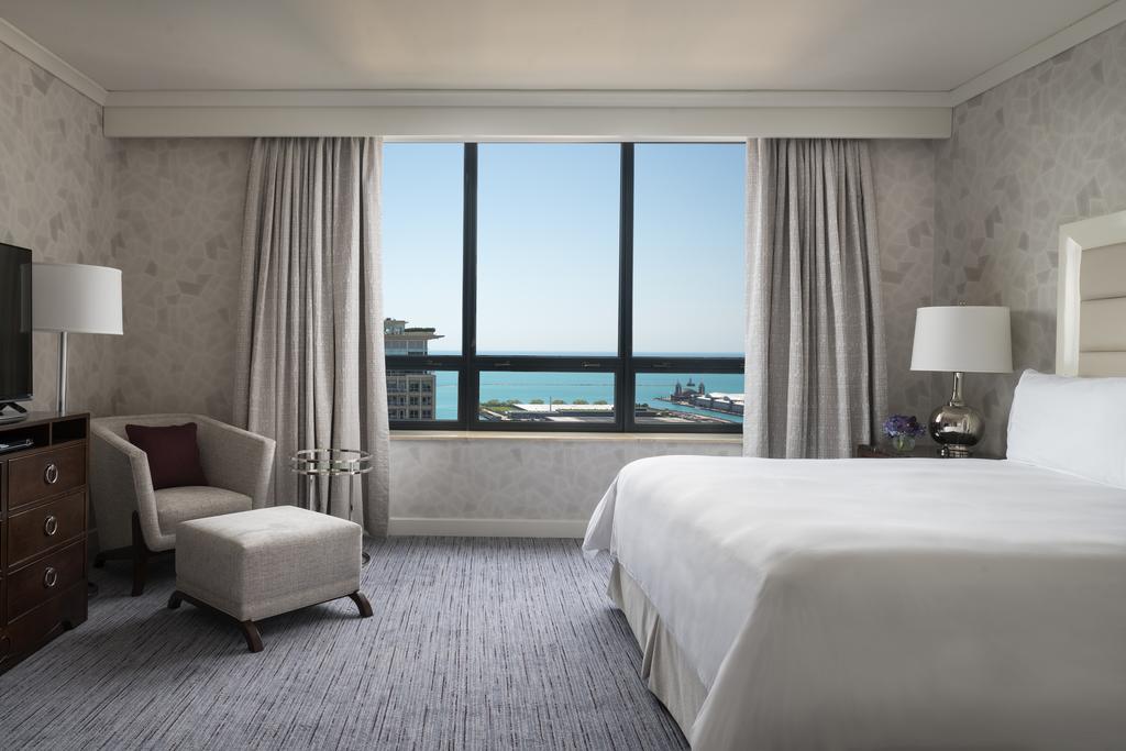 The Ritz-Carlton, Chicago