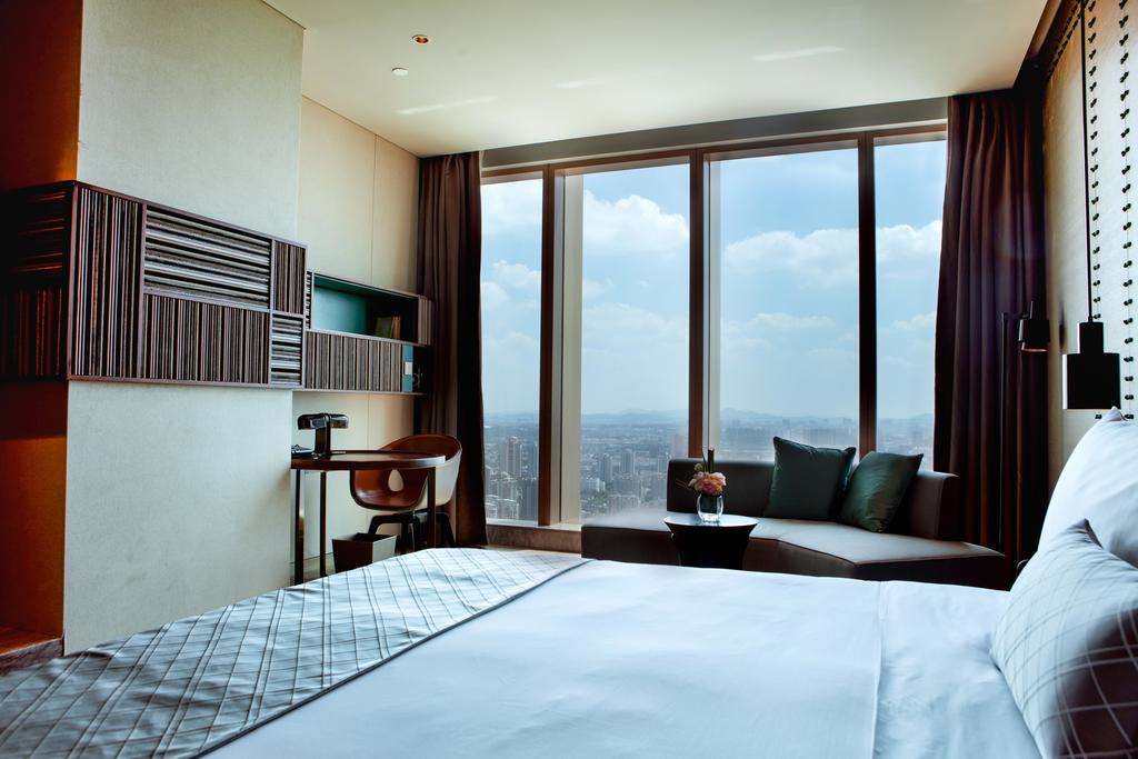 Nanjing Golden Eagle International Hotel