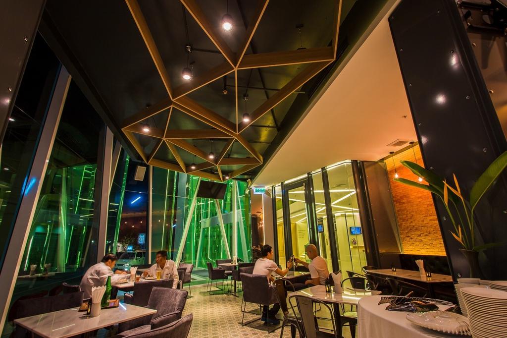 Crystal Hotel Hat Yai