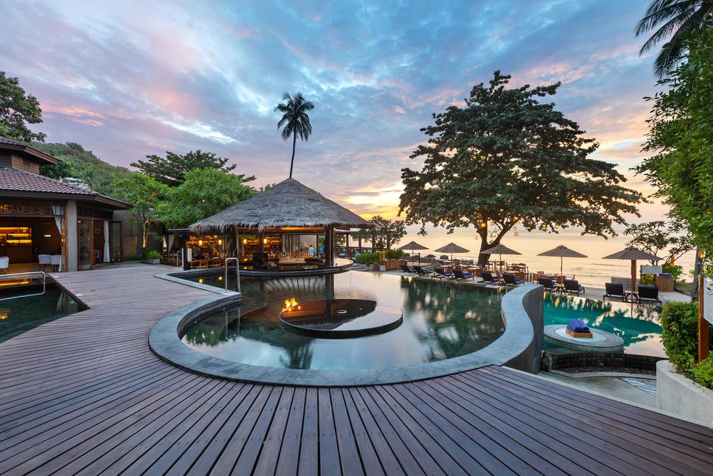 Outrigger Koh Samui Beach Resort