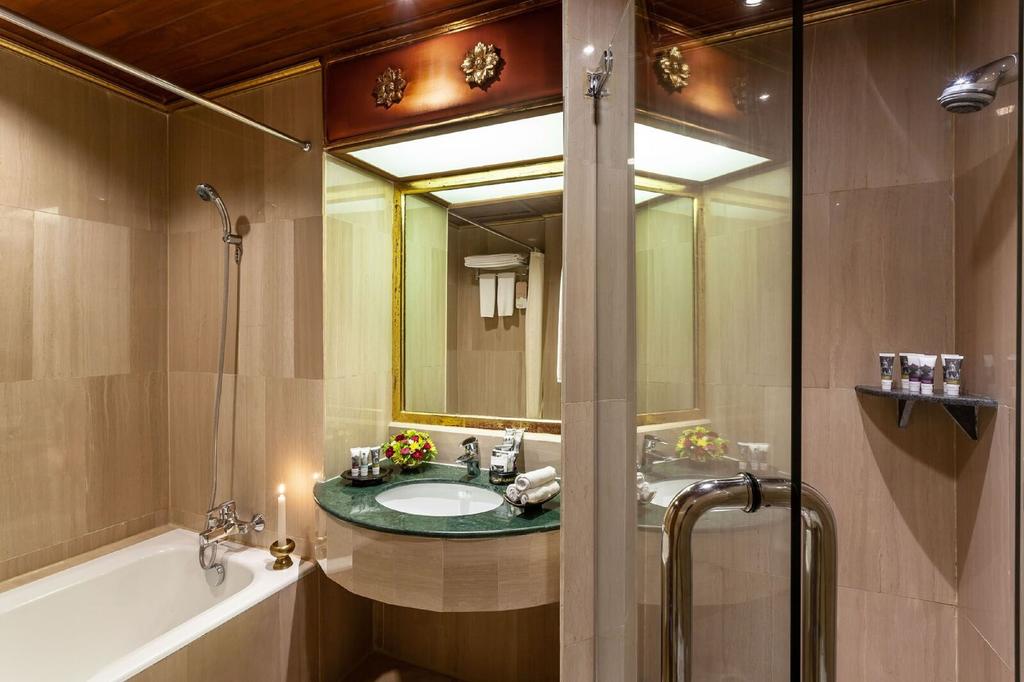 Mercure Mandalay Hill Resort