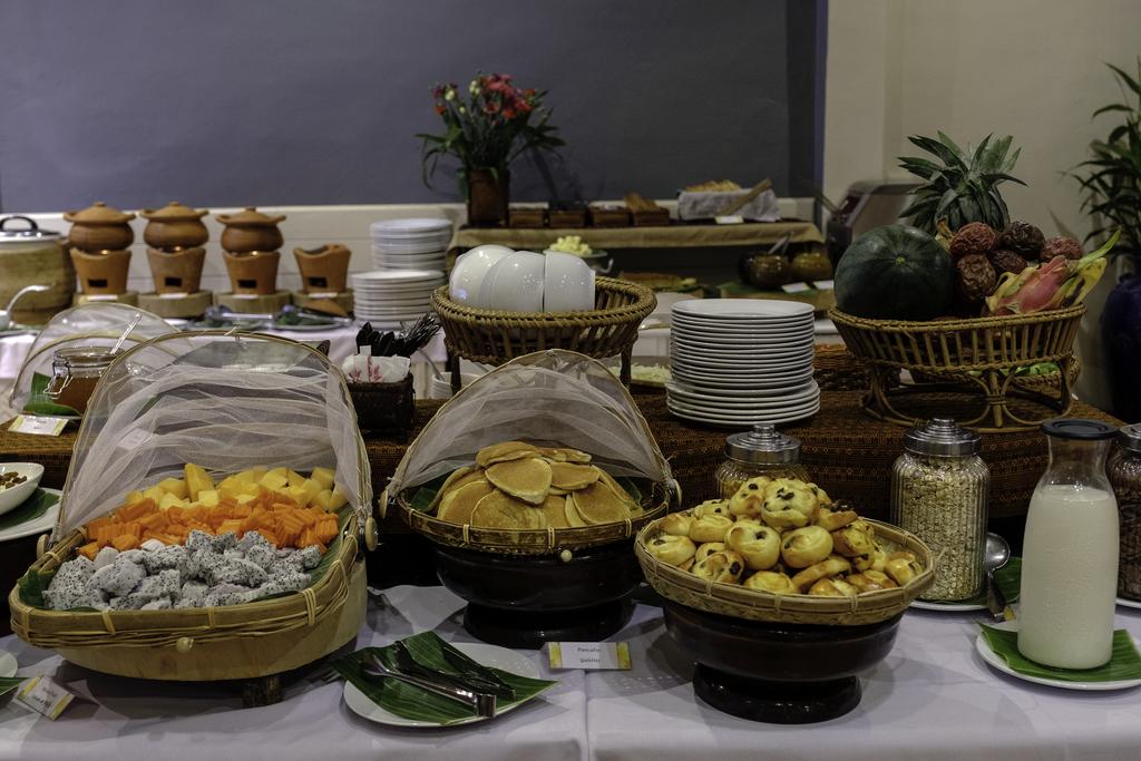 Pakse Hotel & Restaurant
