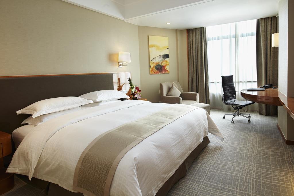 Ramada Plaza Shanghai Pudong Airport