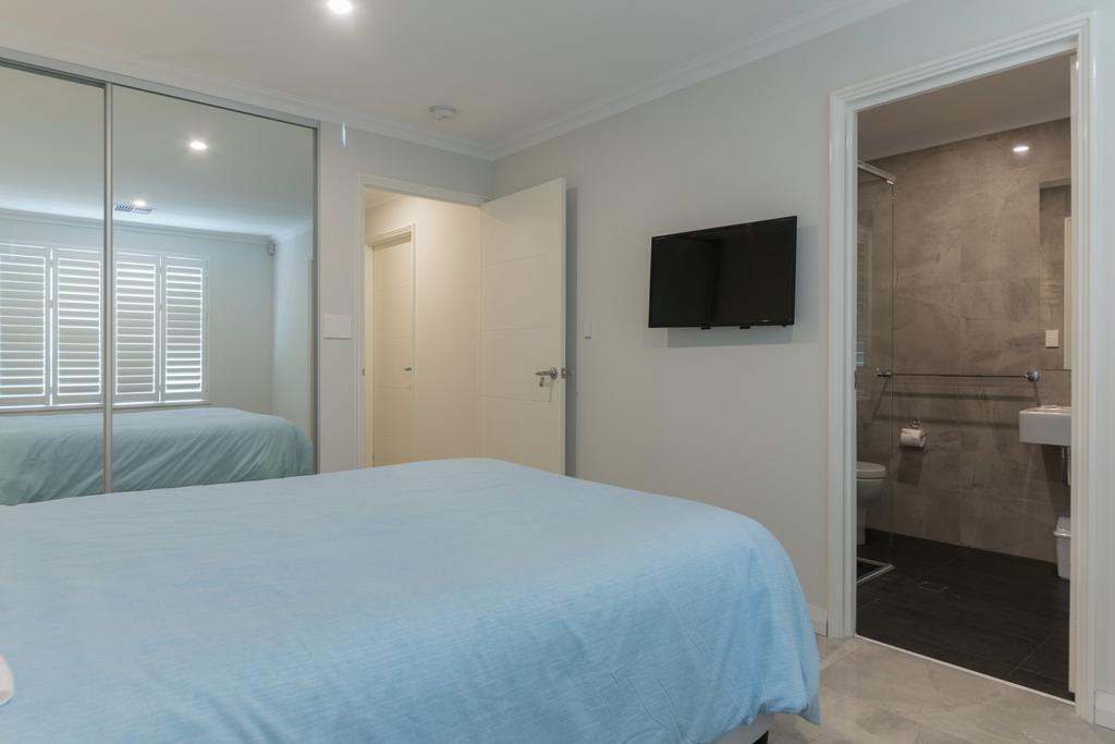 Epsom on Swan Bed & Breakfast