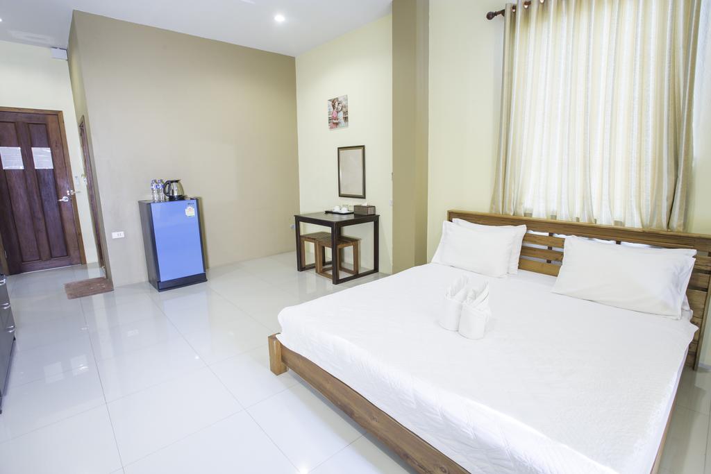 Aura Residence