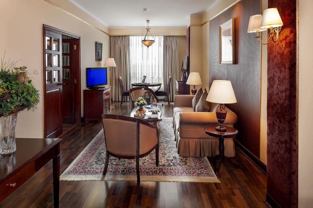 Mercure Mandalay Hill Resort