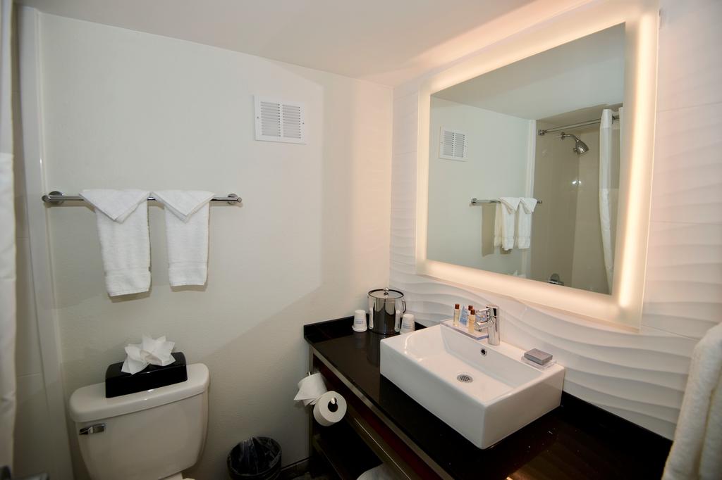 Ramada by Wyndham Austin South