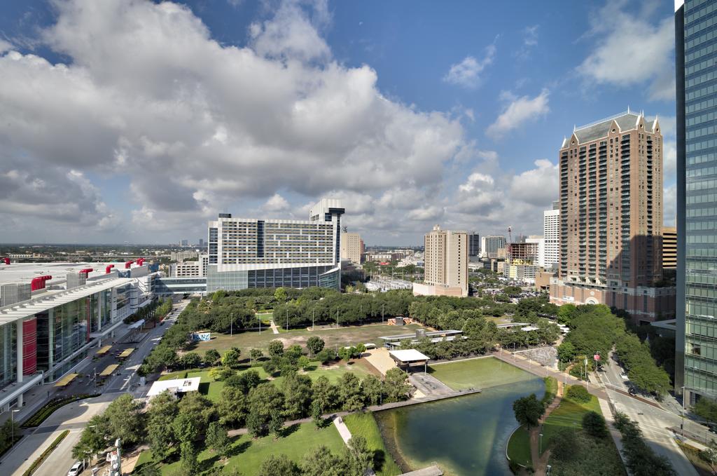 Marriott Marquis Houston