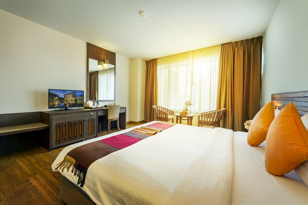 Buri Sriphu Boutique Hotel