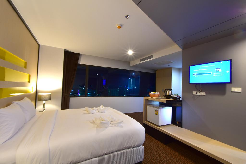 Siam Oriental Hotel