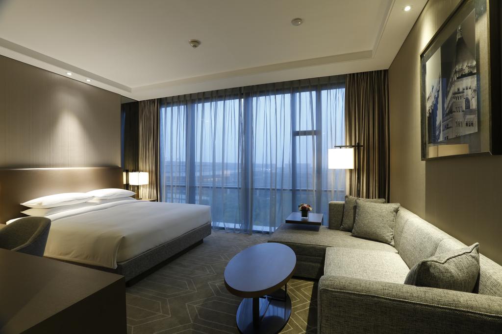 Hyatt Place Shanghai Hongqiao CBD