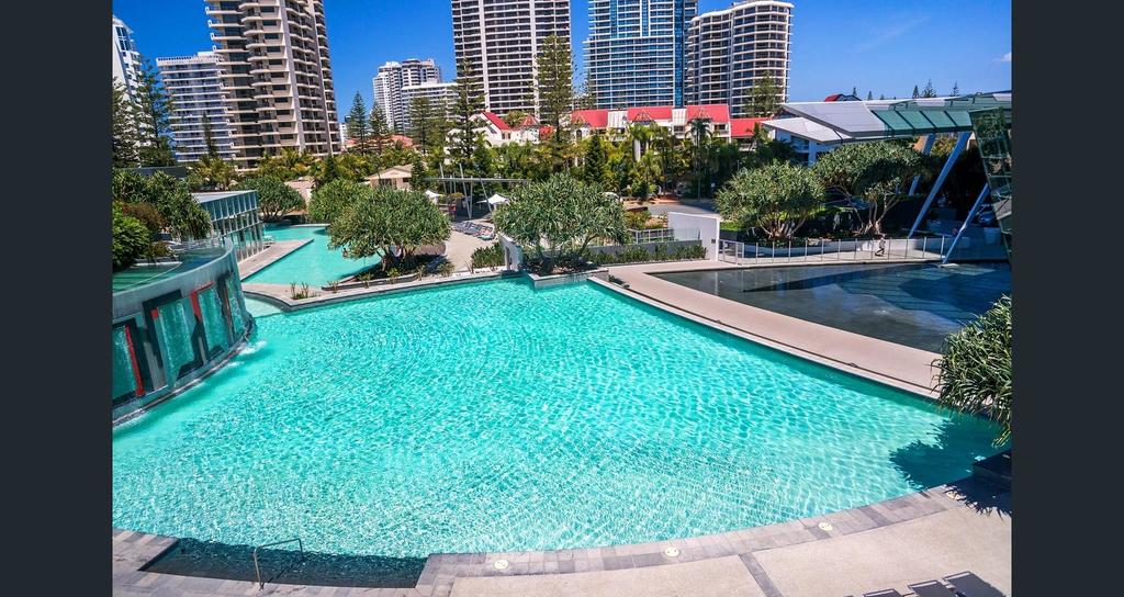 Private Apartments at Q1