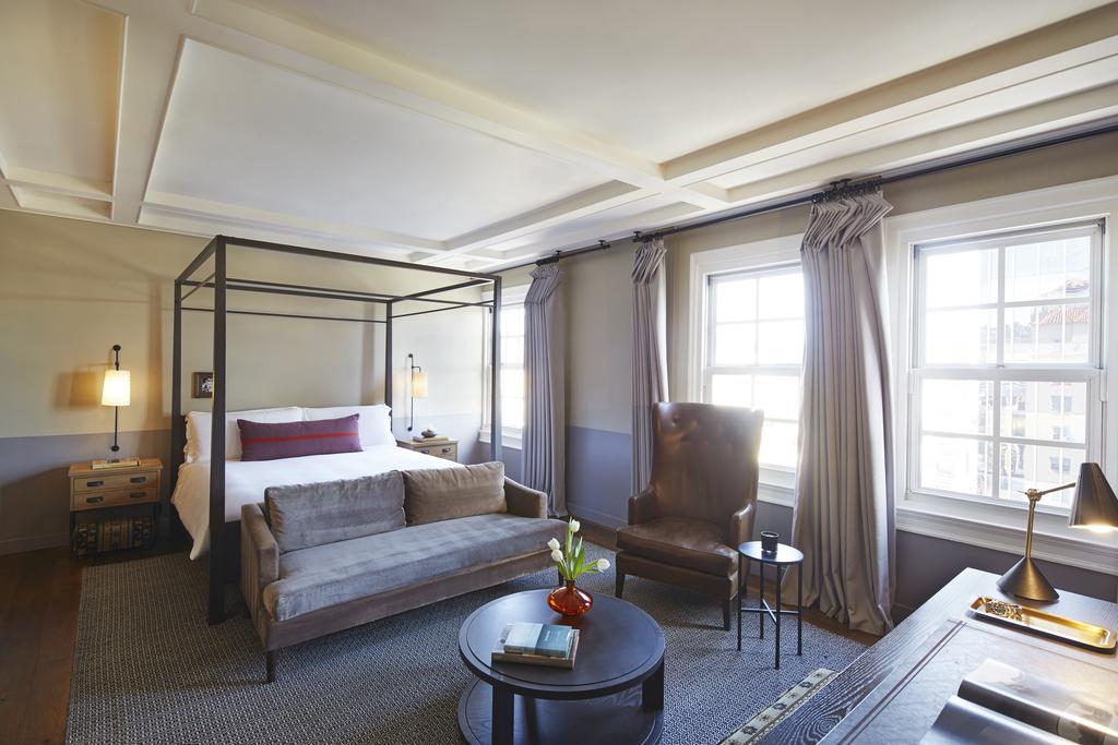 The Hollywood Roosevelt