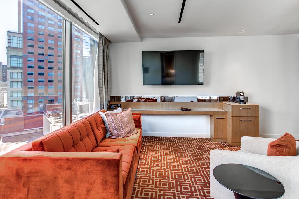 Conrad Chicago