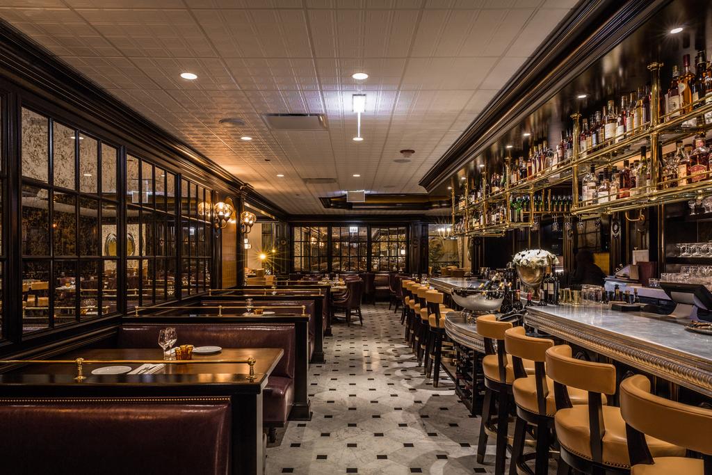 Waldorf Astoria Chicago