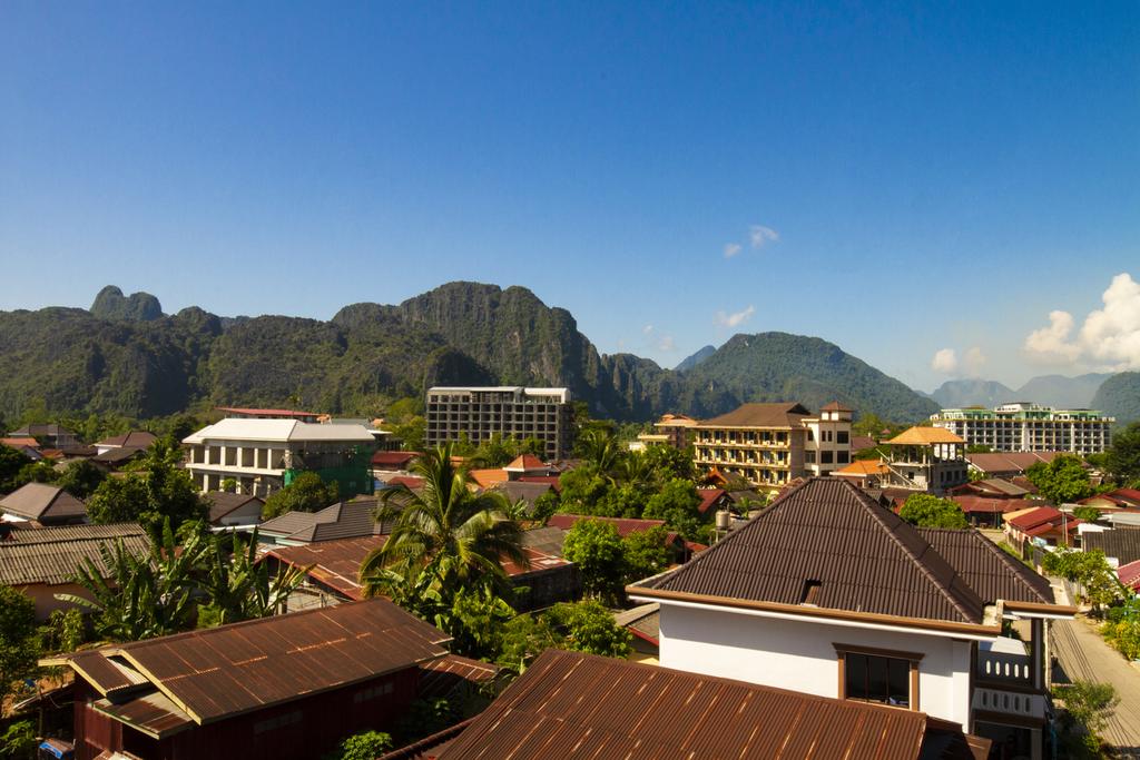 Serene Premier VangVieng Hotel