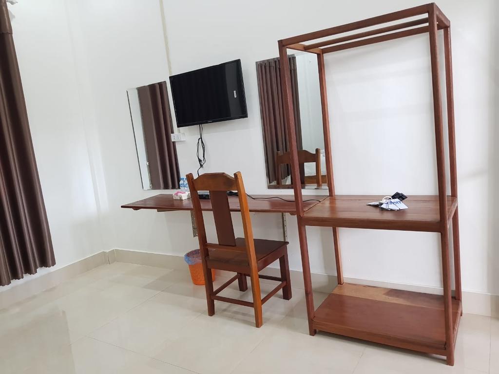 Narisay Hotel