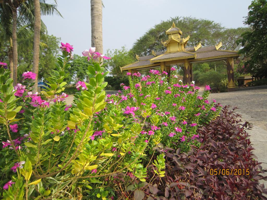 Aye Yar River View Resort