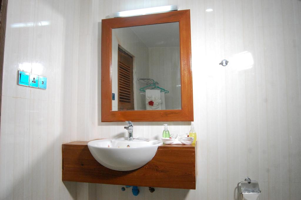 Su Tine San Royal Palace Hotel