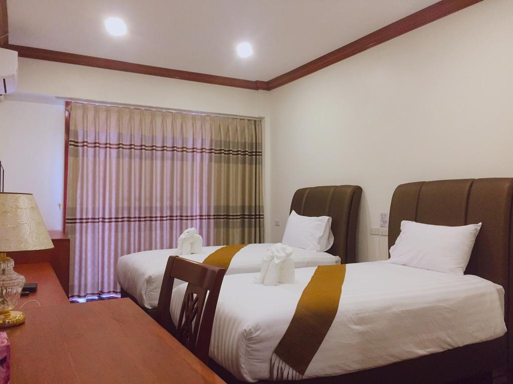 Nakhone Champa Hotel