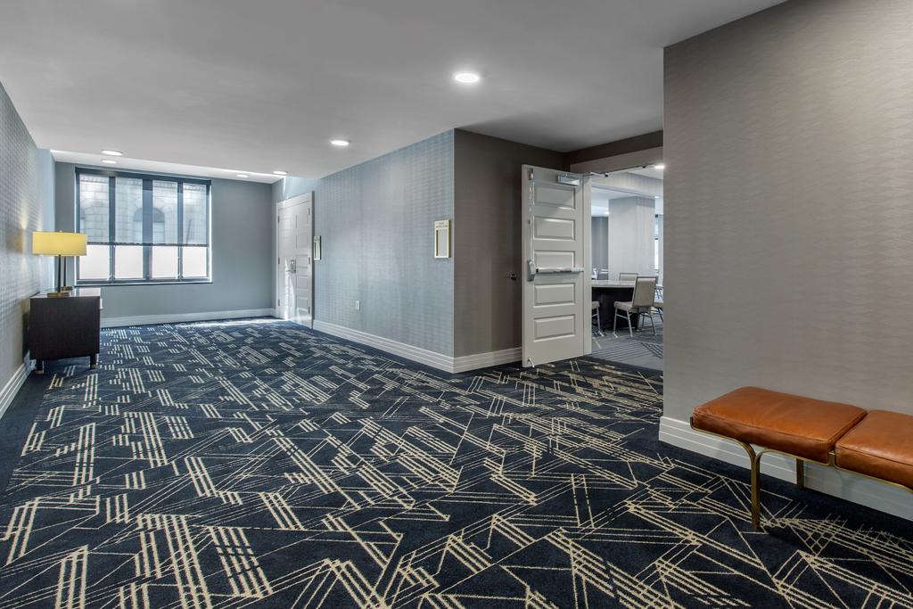 Cambria Hotel Downtown Dallas