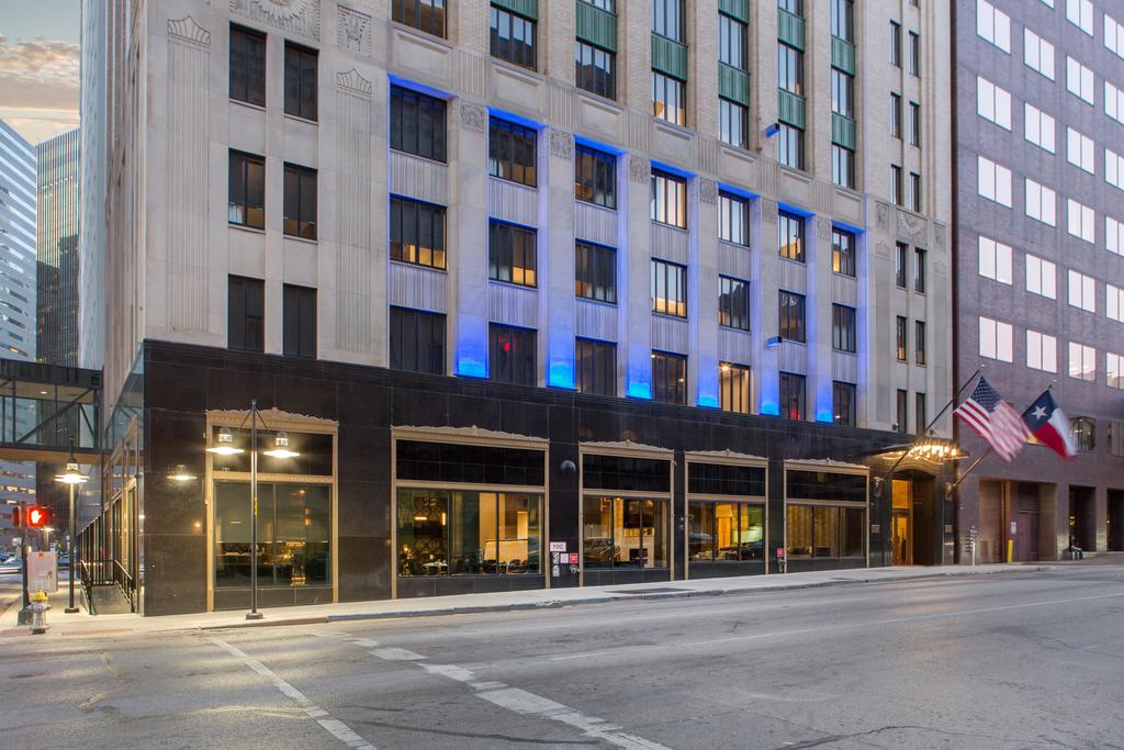 Cambria Hotel Downtown Dallas