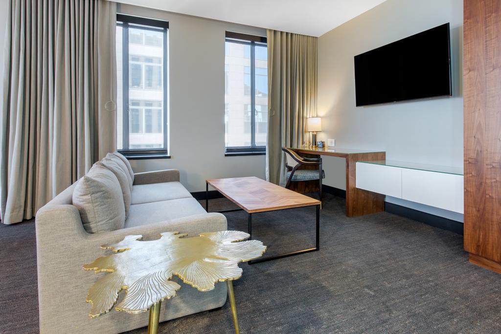 Cambria Hotel Downtown Dallas
