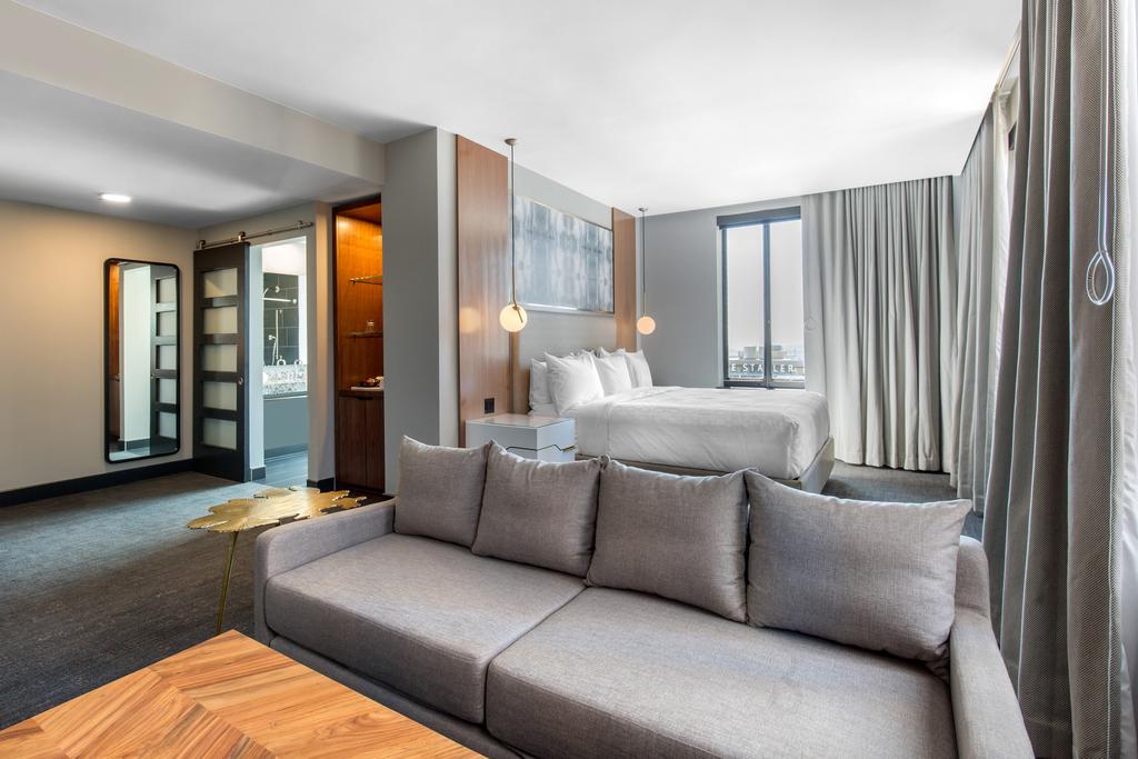 Cambria Hotel Downtown Dallas