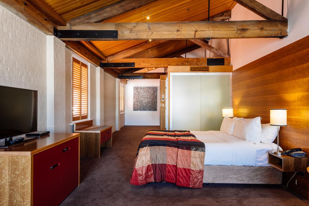 The Henry Jones Art Hotel