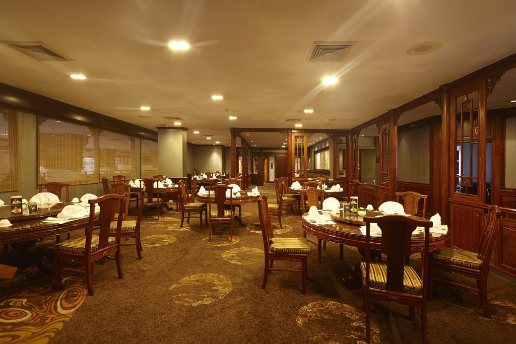 Lao Plaza Hotel