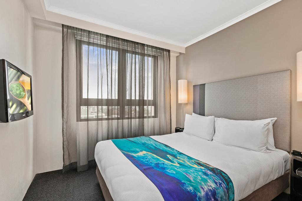 Mantra Parramatta