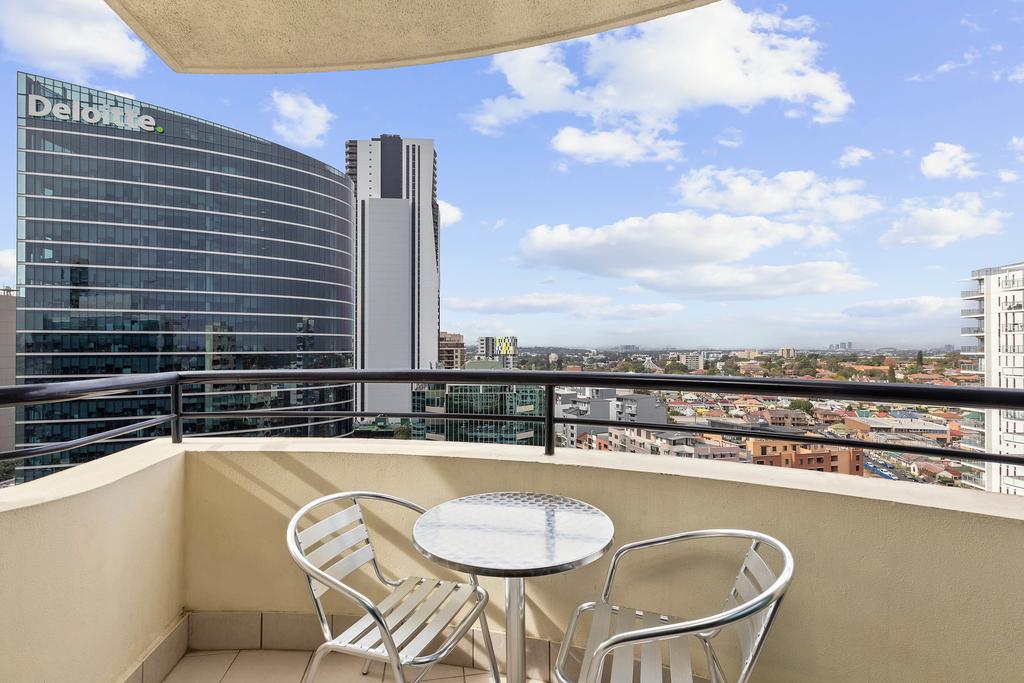 Mantra Parramatta