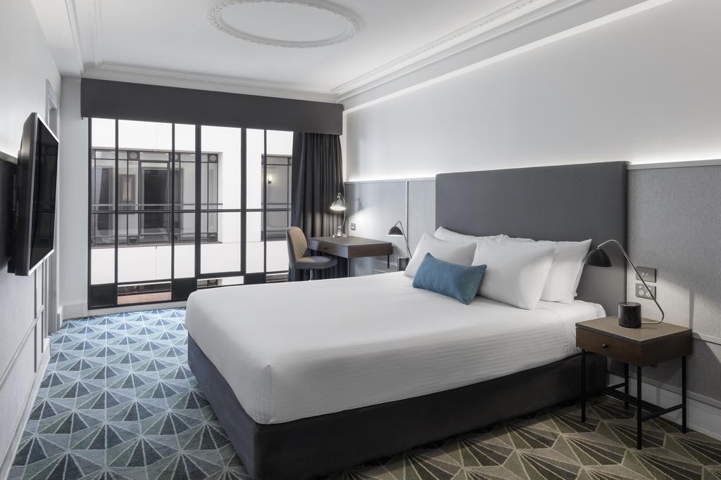 The Savoy Hotel on Little Collins Melbourne
