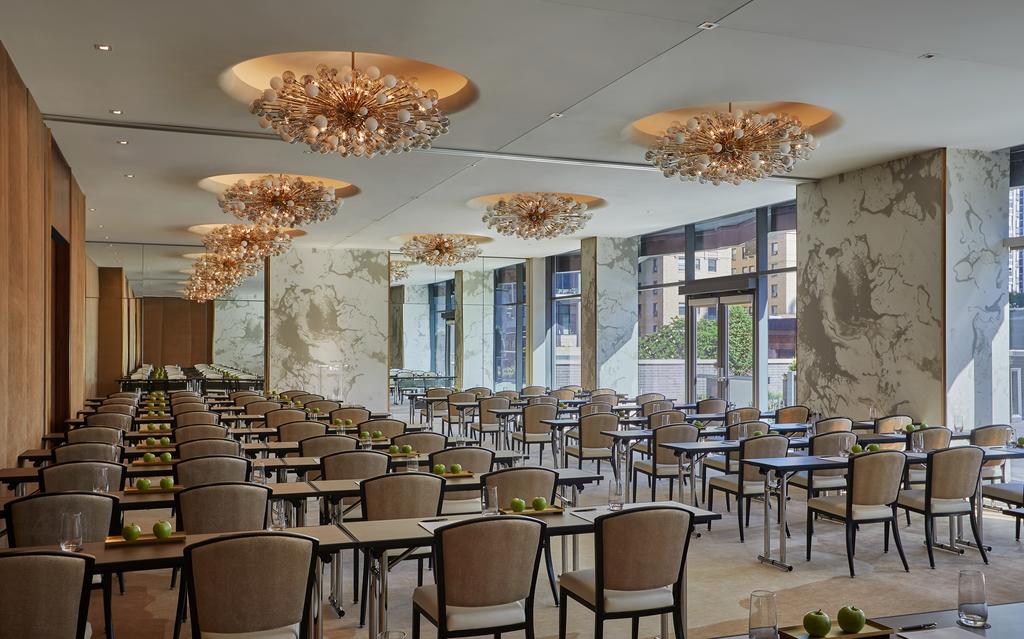 Viceroy Chicago