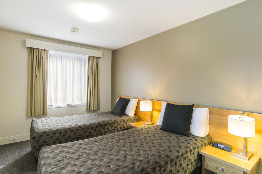 The Old Woolstore Apartment Hotel
