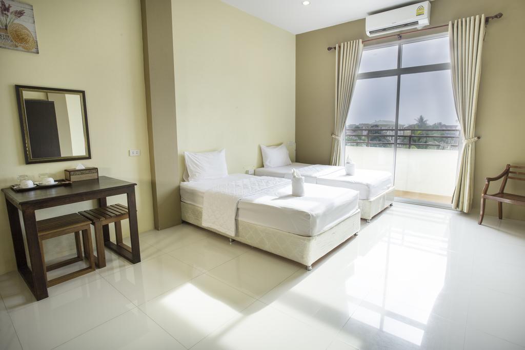 Aura Residence