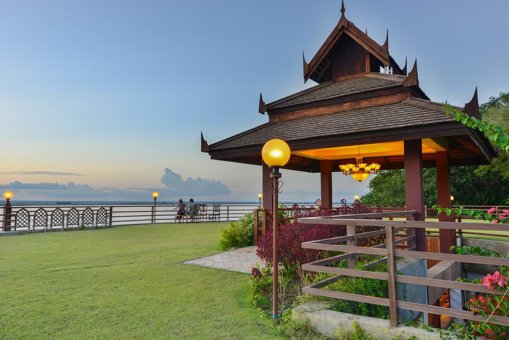 Aye Yar River View Resort