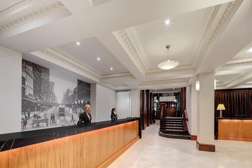 Rendezvous Hotel Melbourne