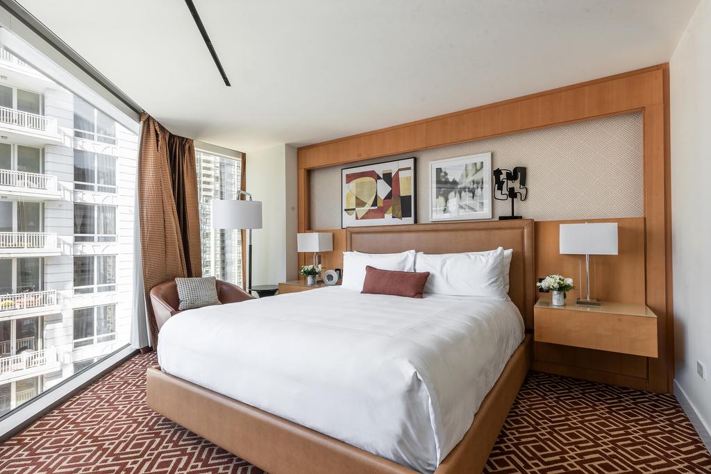 Conrad Chicago