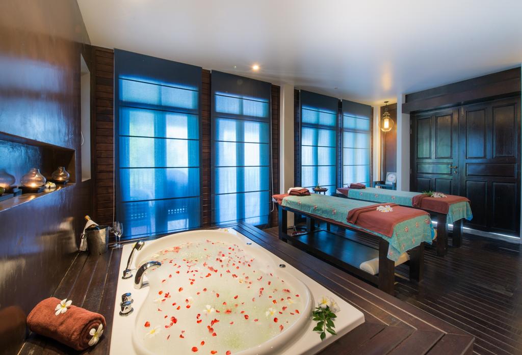 Outrigger Koh Samui Beach Resort