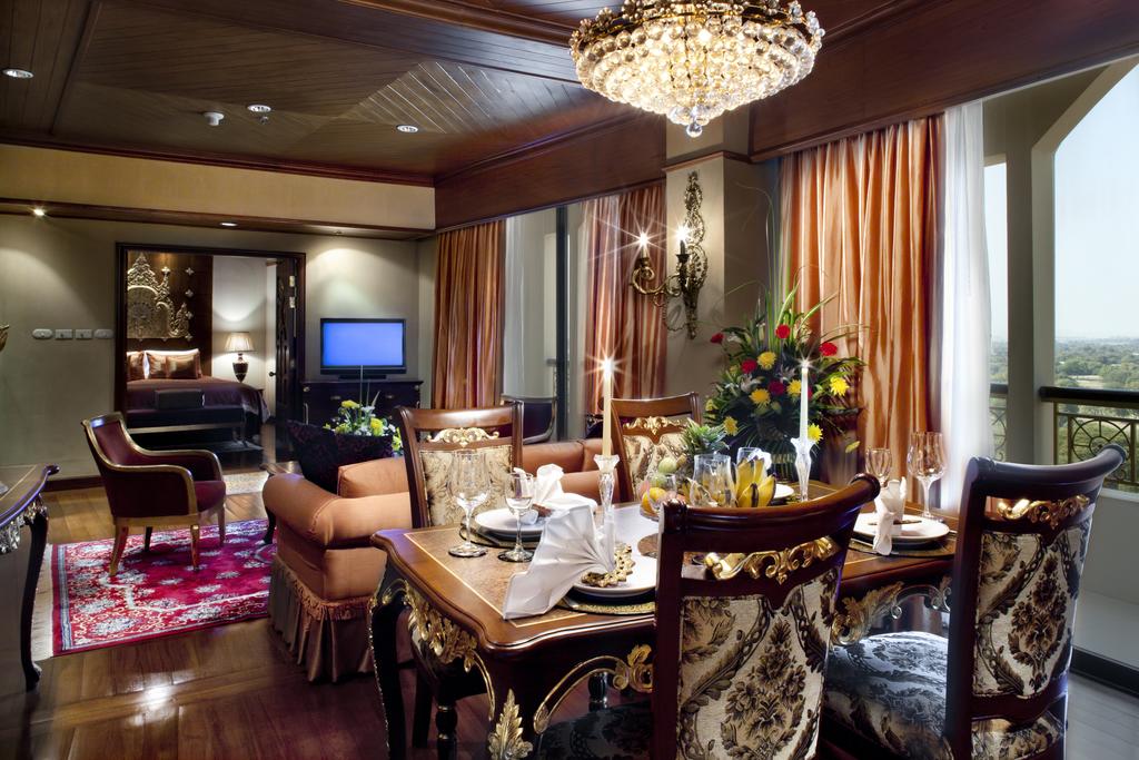 Mercure Mandalay Hill Resort