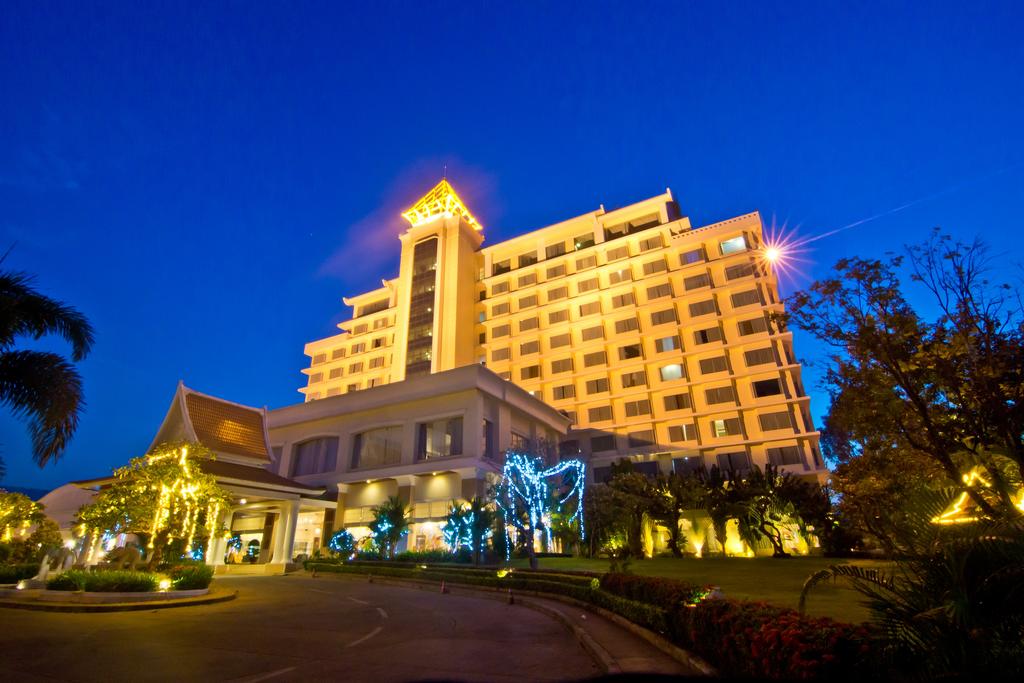 Champasak Grand Hotel